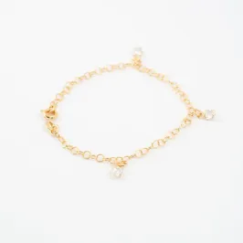 PULSEIRA ELO PORTUGUES ACHATADO COM CORAÇÃO PENDURADO