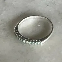 ANEL MEIA ALIANÇA CRAVEJADO CORES VARIADAS