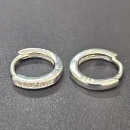 ARGOLA CLICK FIO QUADRADO MEIO CRAVEJADO MEIO LISO 1,1CM 2MM