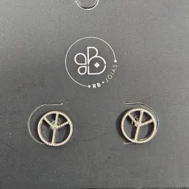 BRINCO SIMBOLO DA PAZ TRABALHADO