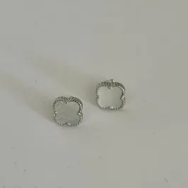 BRINCO VAN CLEEF MADREPEROLA