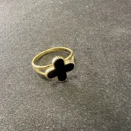 ANEL DUPLO TREVO VIRGÍNIA PRETO