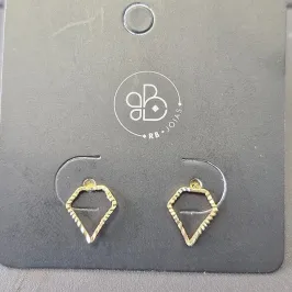 BRINCO FORMATO DIAMANTE VAZADO