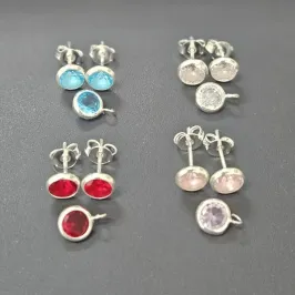 CONJUNTO PONTO DE LUZ CORES VARIADAS BRINCO E PINGENTE
