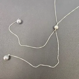 GARGANTILHA ESTILO GRAVATA BOLA