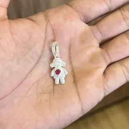 PINGENTE FILHOS MENINA CRAVEJADO PARA RIVIERA