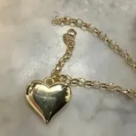 PULSEIRA 18CM ELO PORTUGUES COM CORACAO PENDURADO