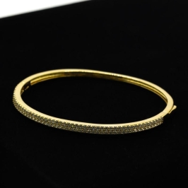 BRACELETE CRAVEJADO COM PEDRA CRYSTAL