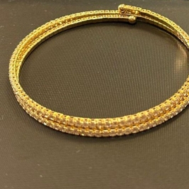BRACELETE CRAVEJADO MALEÁVEL