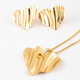 CONJUNTO CORAÇAO EFEITO AMASSADO