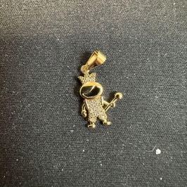 PINGENTE MENINO REIZINHO