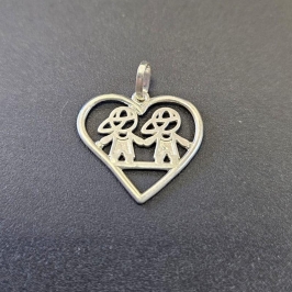 PINGENTE CORAÇÃO CRIANCA VAZADO