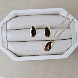 CONJUNTO GOTA LISA BRINCO E GARGANTILHA