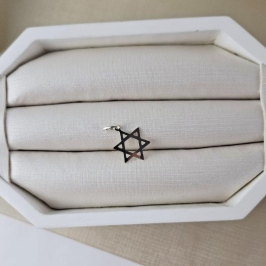 PINGENTE ESTRELA DE DAVI