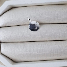 PINGENTE ROSTO DE CRIANÇA UNISSEX