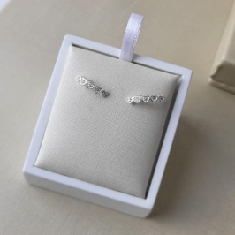 BRINCO 5 CORAÇÕES CRAVEJADO