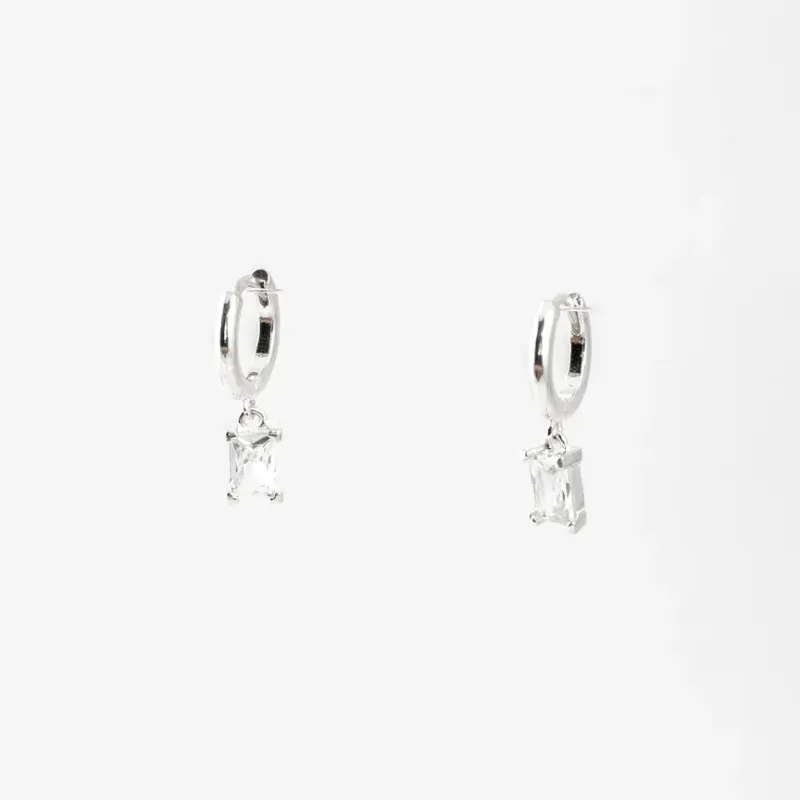 ARGOLA PEDURADA PEDRA CRYSTAL