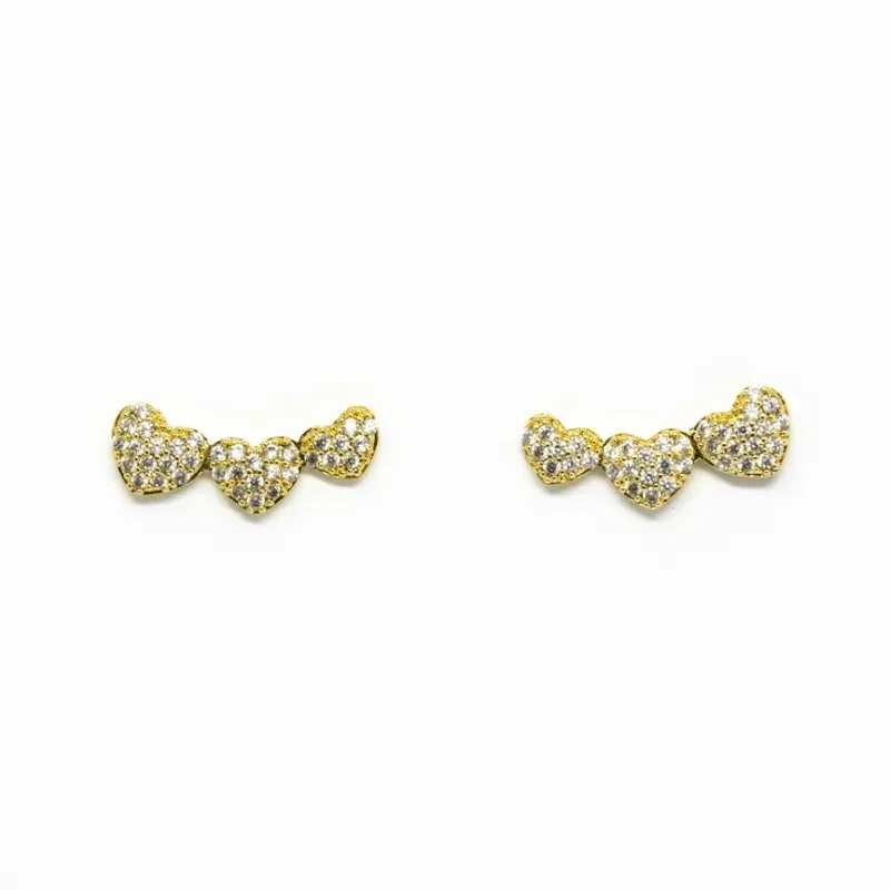 BRINCO EAR CUFF CORACAO CRAVEJADO COM MICROZIRCONIA