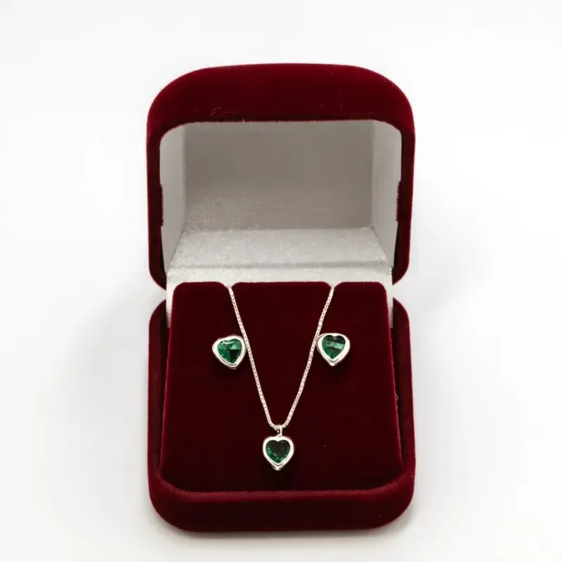 CONJUNTO PEDRA CORAÇÃO VERDE ÁGUA BRINCO E GARGANTILHA