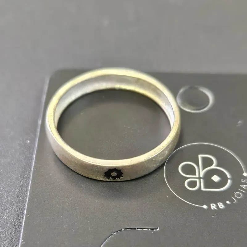 ANEL ALIANÇA DETALHE FLOR
