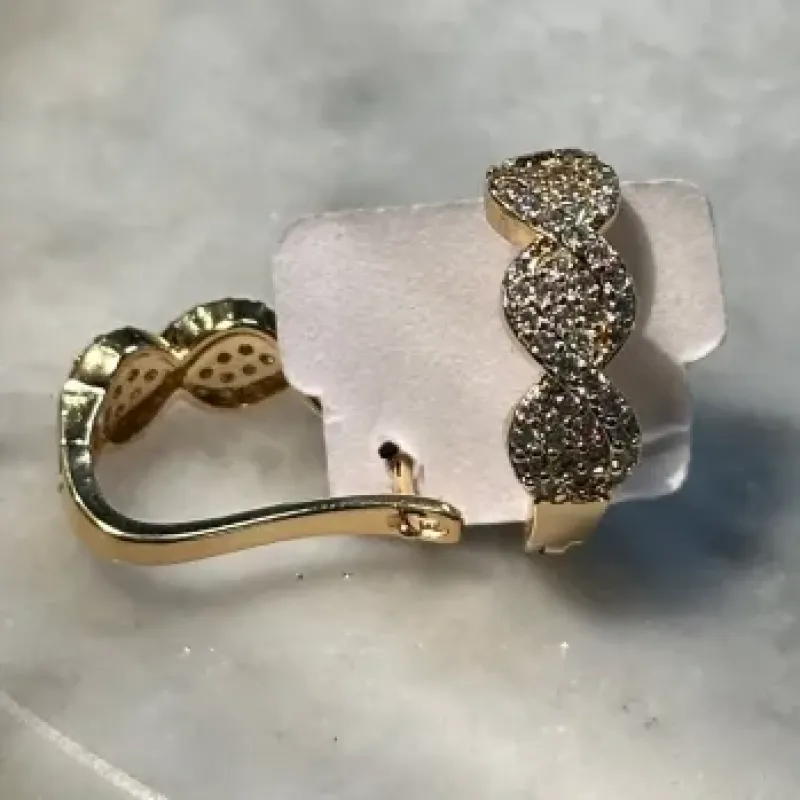 ARGOLA 2CM TRANÇADA CRAVEJADA COM MICROZIRCONIA