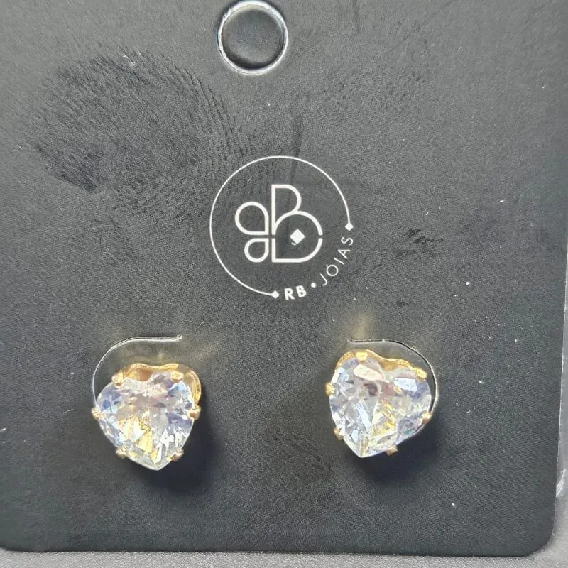 BRINCO CORAÇÃO PEDRA CRISTAL ESTILO GALERIA