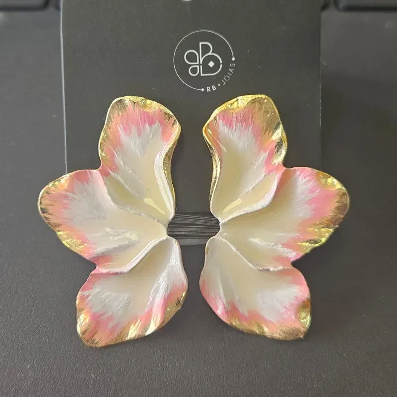 BRINCO MEIA FLOR ESMALTADO