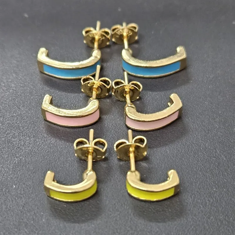 BRINCO TRIO EAR HOOK ESMALTADO AZUL ROSA E VERDE LIMÃO