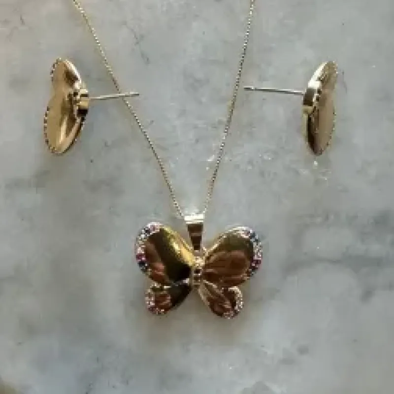 CONJUNTO BORBOLETA CRAVEJADO COM PEDRA COLORIDA