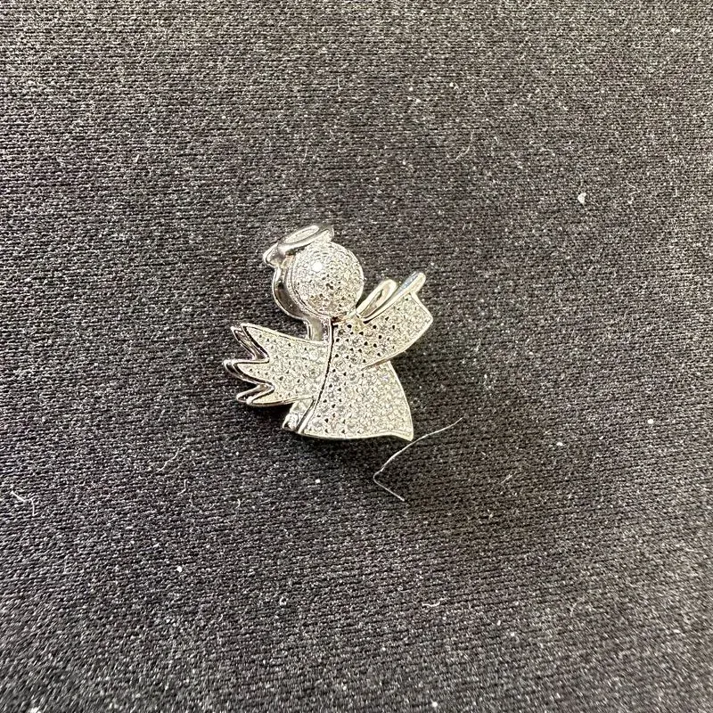 PINGENTE ANJO CRAVEJADO 3D