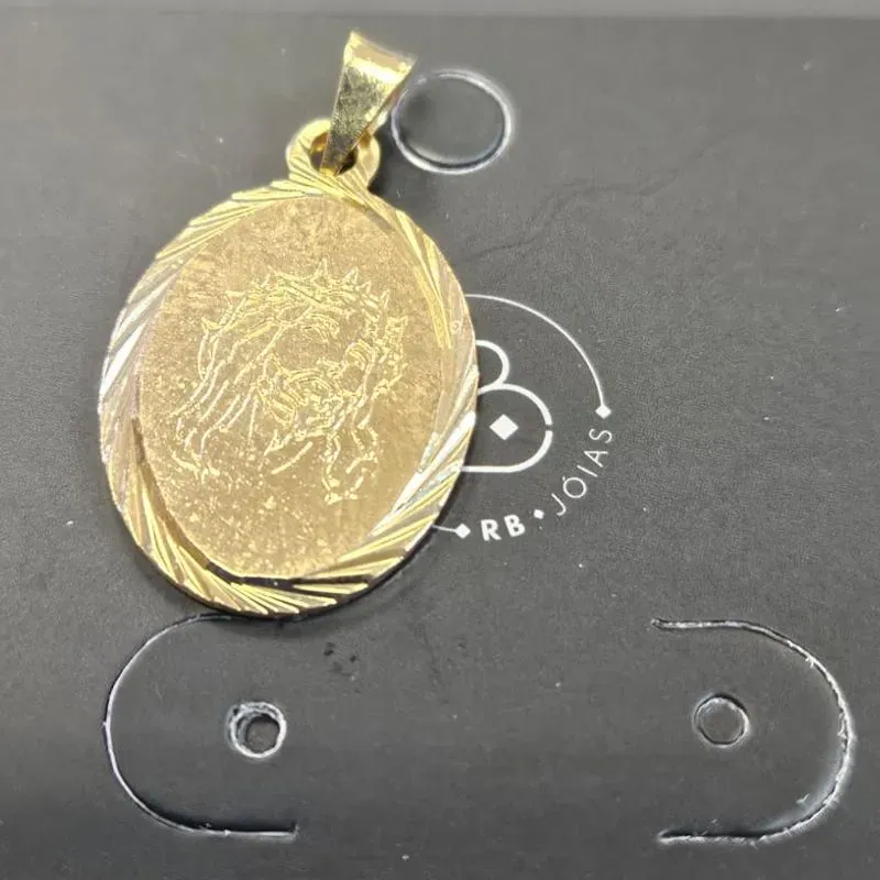 PINGENTE MEDALHA OVAL JESUS CRISTO