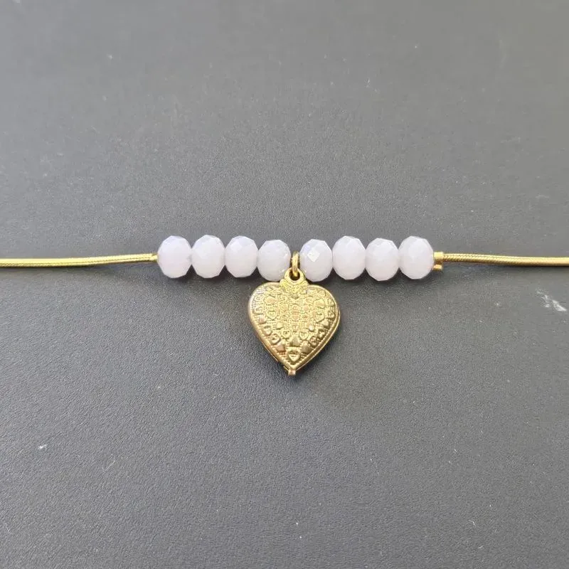 PULSEIRA RABO DE RATO COM PEDRAS ROSA E CORAÇÃO PENDURADO