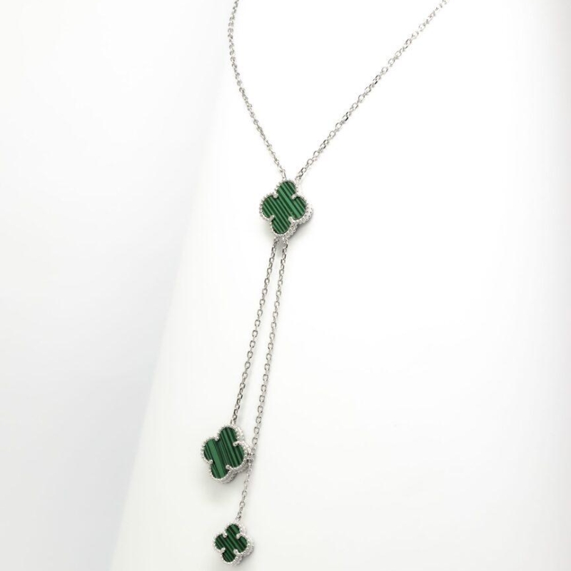 GARGANTILHA INSPIRAÇÃO VAN CLEEF GRAVATA BANHO DE RÓDIO