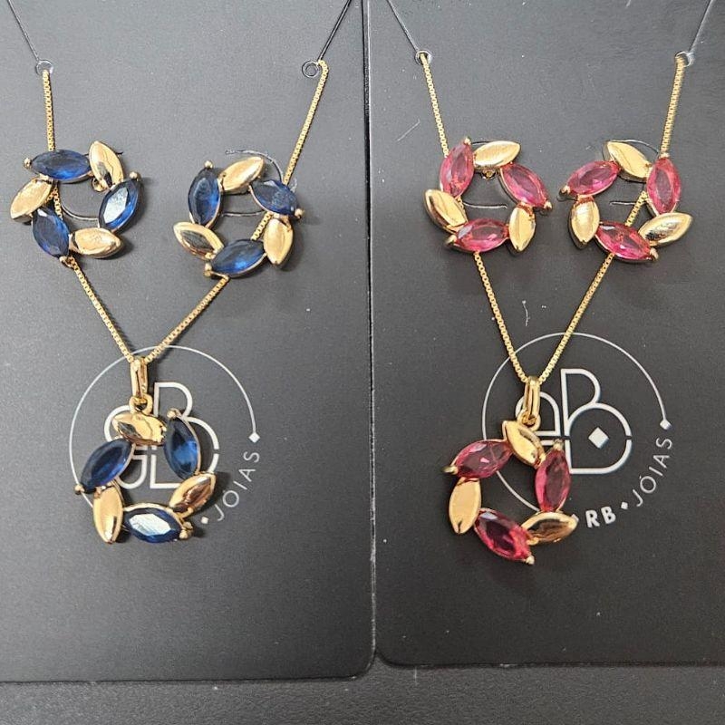 CONJUNTO BRINCO E GARGANTILHA FLOR EM PEDRAS