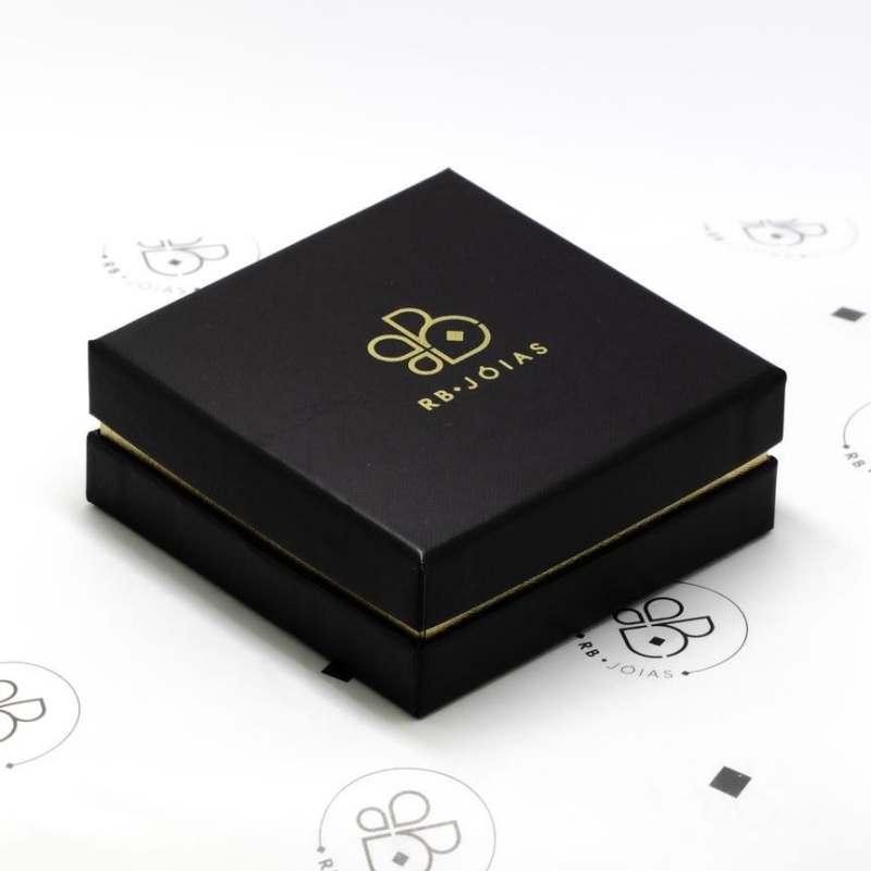 ESTOJO PREMIUM GOLD PERSONALIZADO 04x10x10