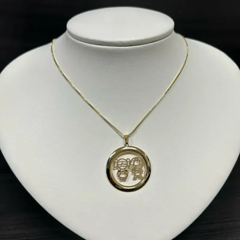GARGANTILHA FILHOS MEDALHA GRANDE MENINA