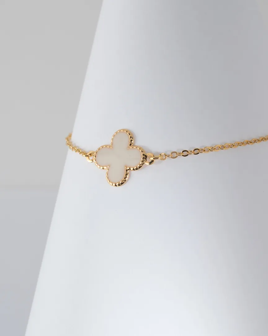 PULSEIRA TREVO BRANCO VIRGÍNIA