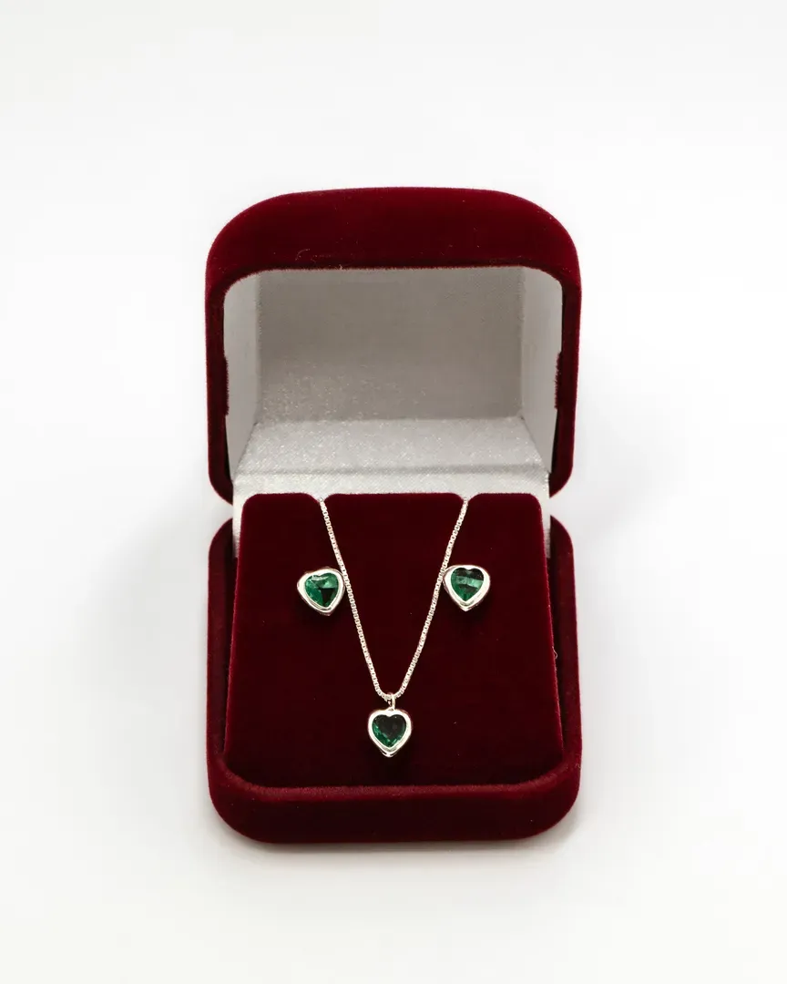 CONJUNTO PEDRA CORAÇÃO VERDE ÁGUA BRINCO E GARGANTILHA