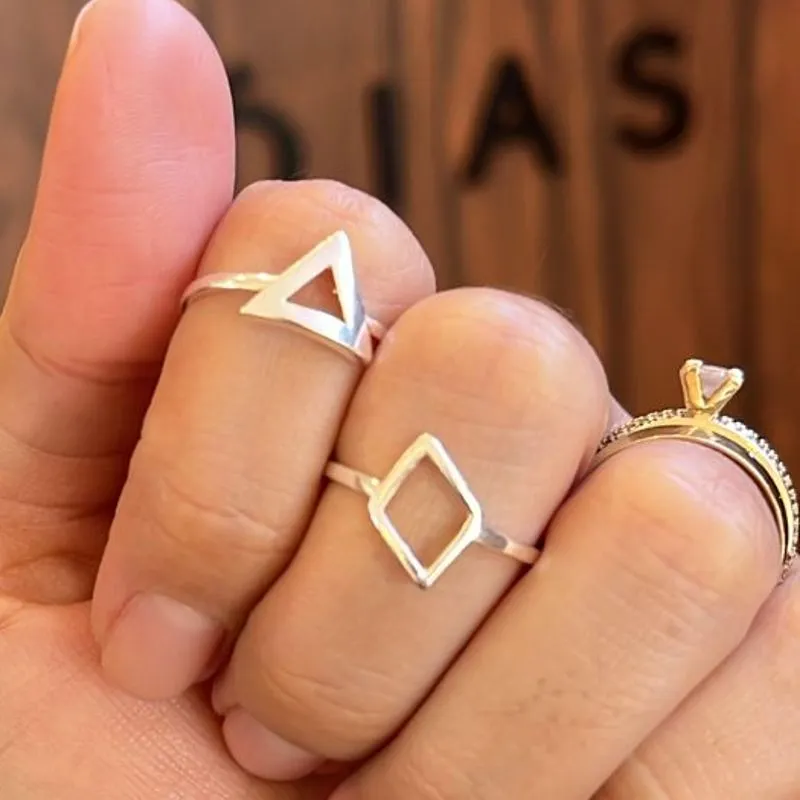 ANEL GEOMETRICO VARIADOS