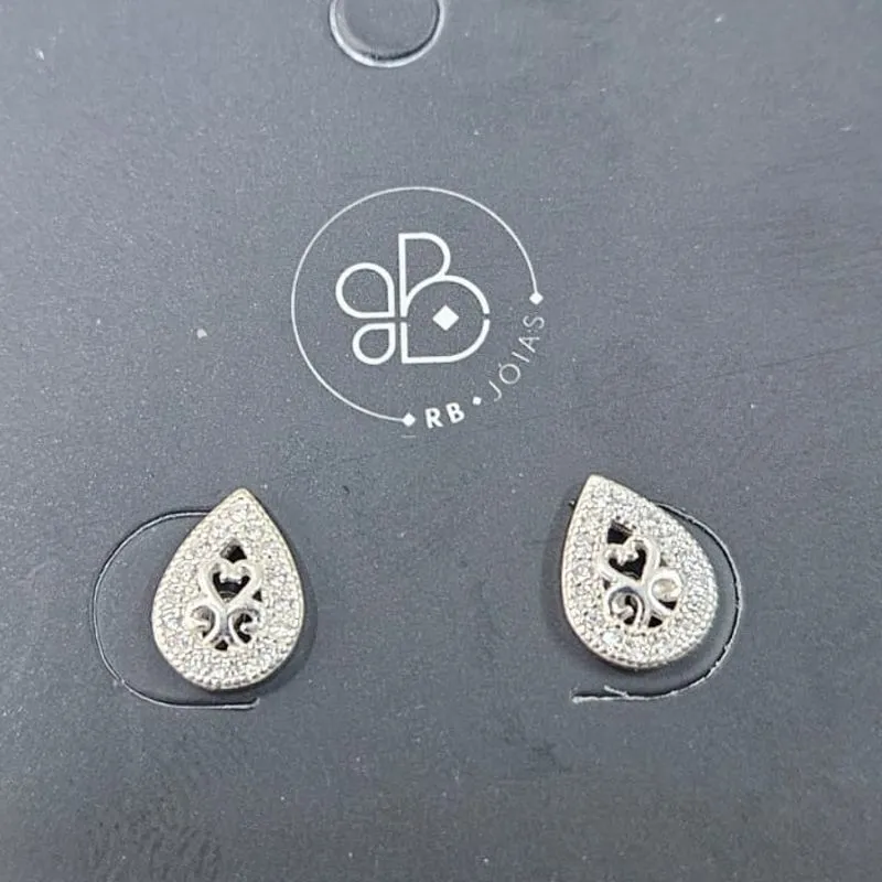 BRINCO GOTA CRAVEJADO E TRABALHADO