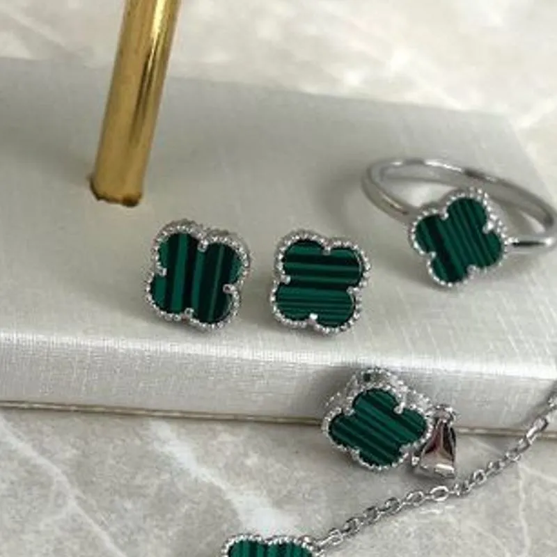 BRINCO VAN CLEEF VERDE
