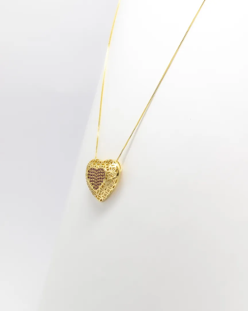 GARGANTILHA CORACAO TRABALHADO CHAVEJADO COM ZIRCONIA ROSA