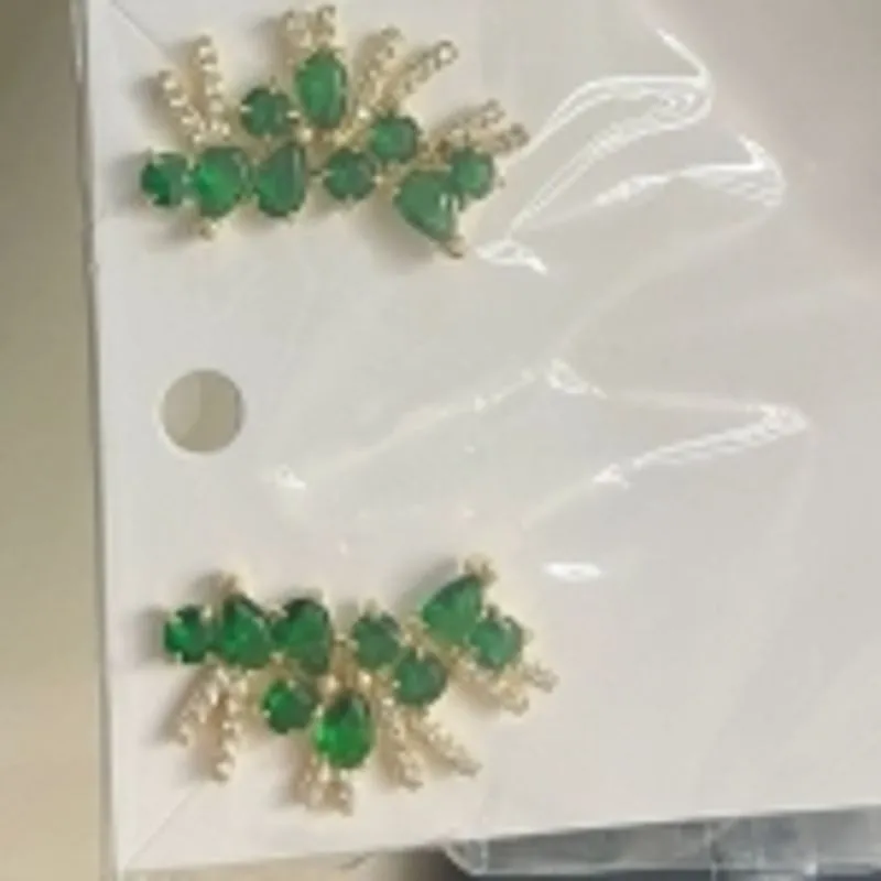 BRINCO EAR CUFF PEDRA VERDE