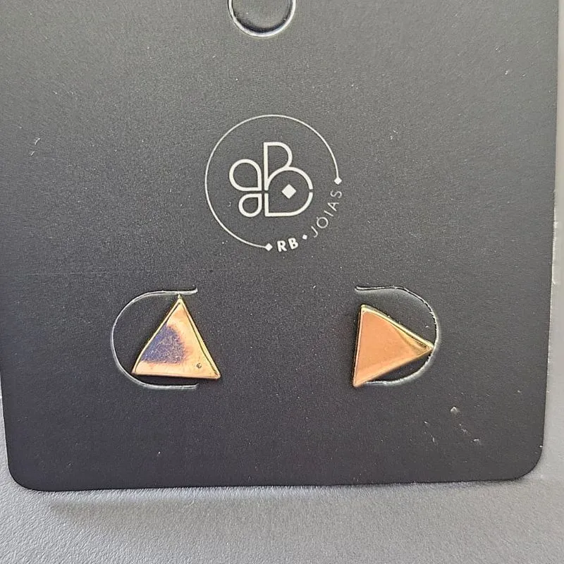 BRINCO TRIANGULO PEQUENO LISO