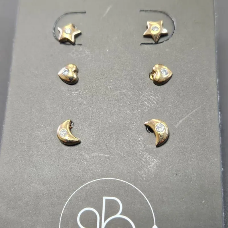 BRINCO TRIO ESTRELA CORAÇÃO E LUA COM PEDRA