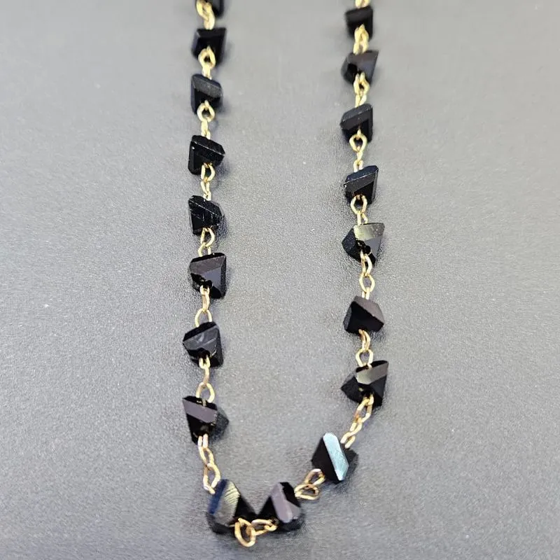 CHOCKER COM PEDRAS PRETAS