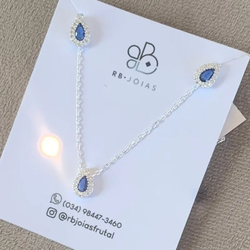 CONJUNTO GOTA CRAVEJADO PEDRA CORES VARIADAS