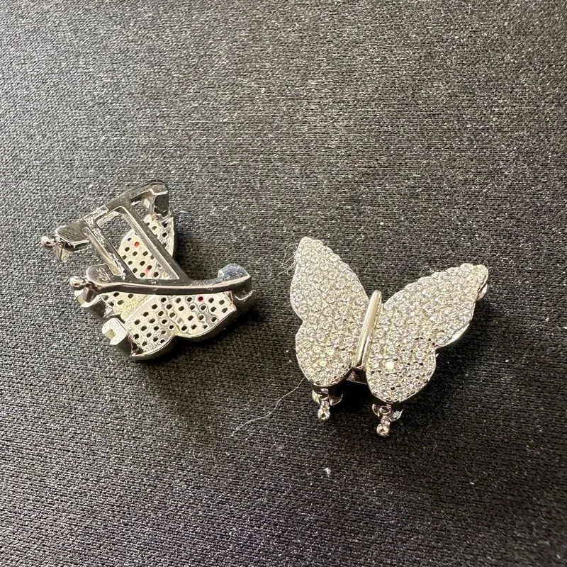 PINGENTE BORBOLETA CRAVEJADO