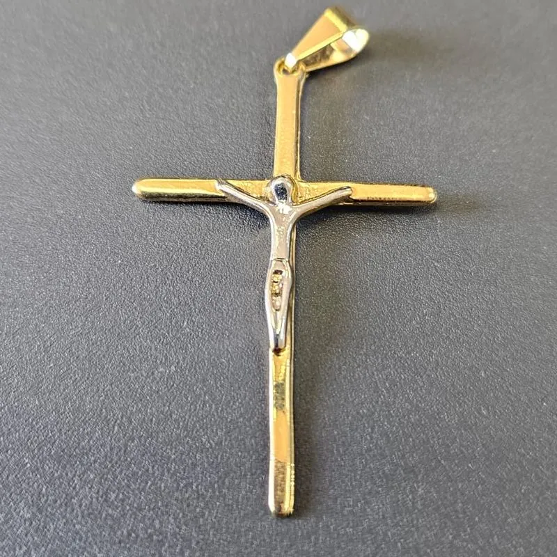 PINGENTE DE CRUZ CRISTO CRUCIFICADO