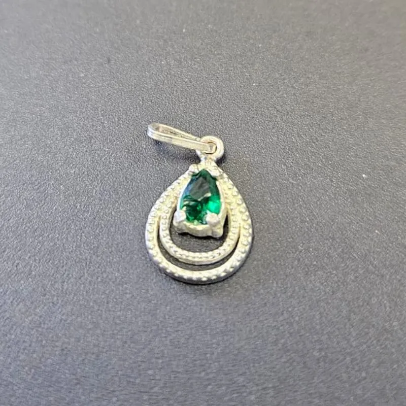 PINGENTE GOTA CRAVEJADA COM PEDRA